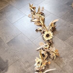 Elegant Cream and Gold Floral Garland